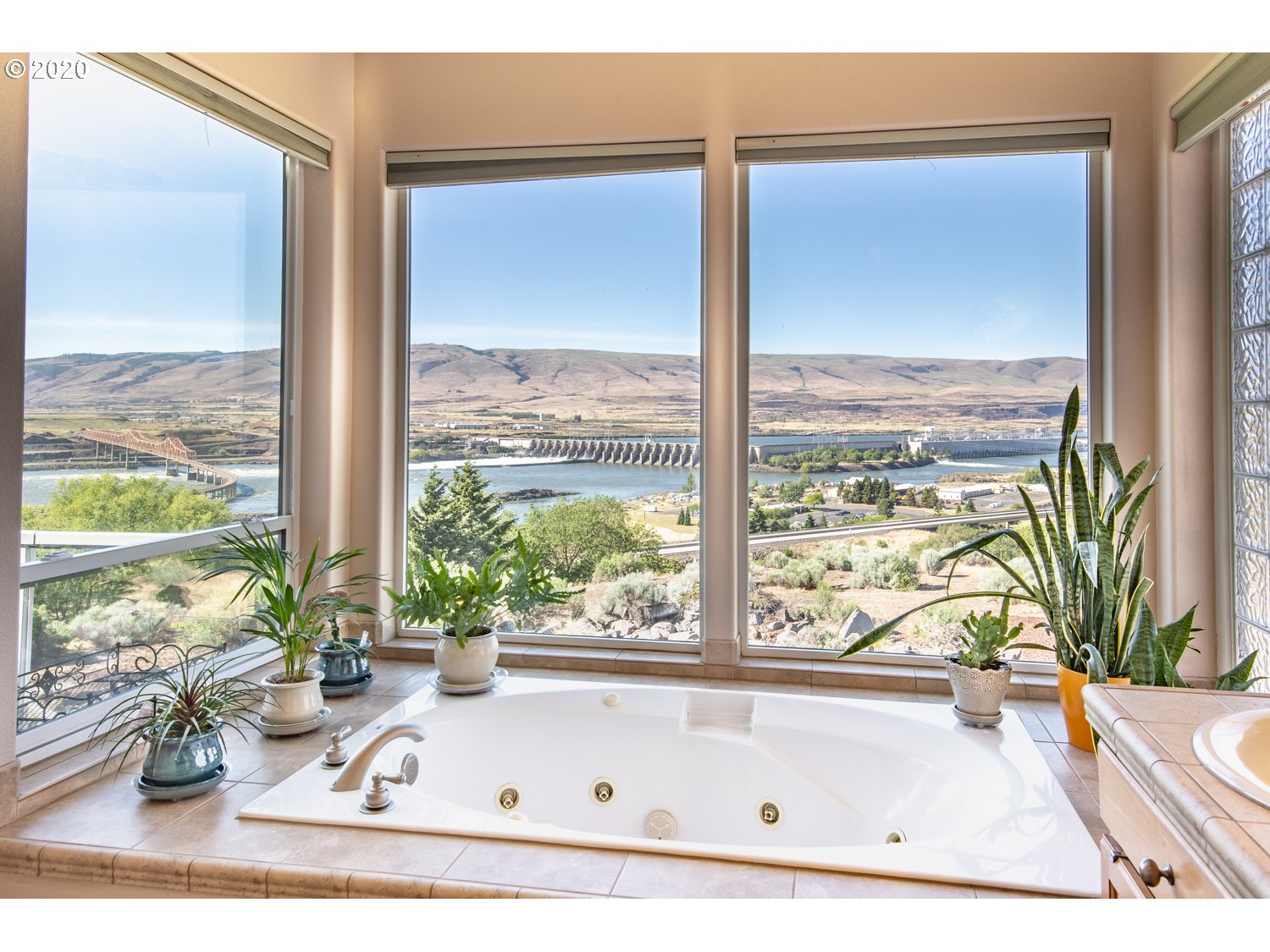 413 Summit Ridge Drive The Dalles, OR 97058 - Photo 24 of 27 Gallery Image 24