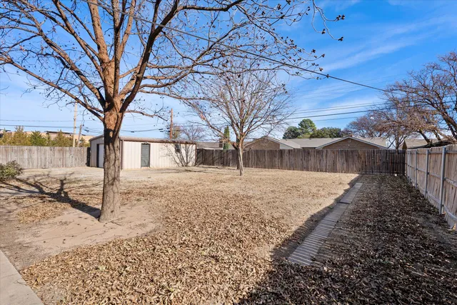 $235,000 | 2003 College Avenue, Levelland, TX 79336