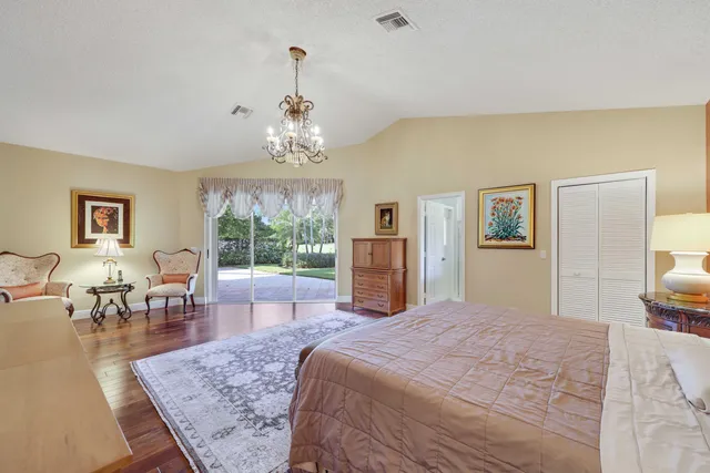 $1,150,000 | 7633 La Corniche Circle, Boca Raton, FL 33433