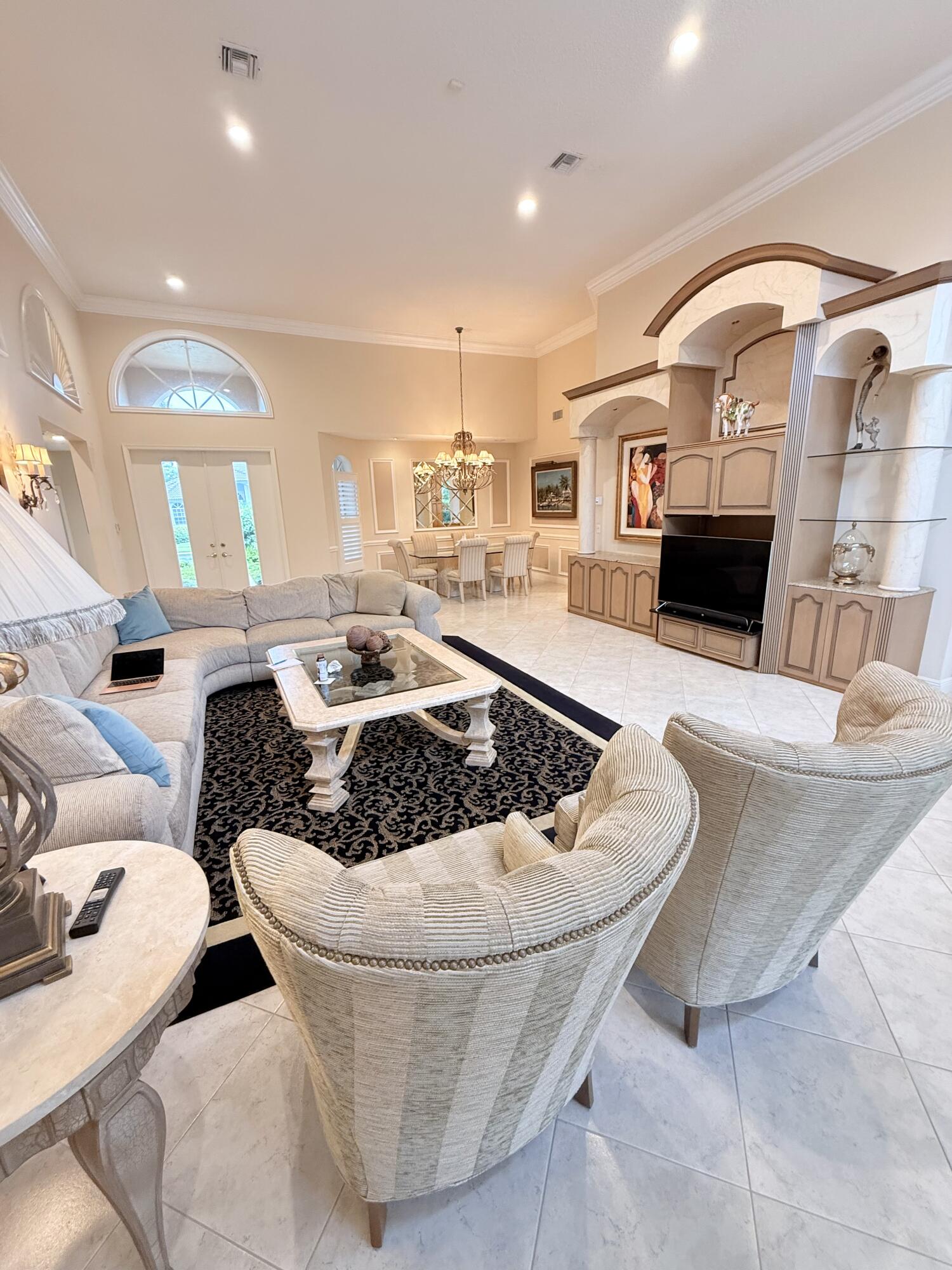 7633 La Corniche Circle Boca Raton, FL 33433 - Photo 3 of 49 Living Room