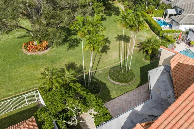 $1,150,000 | 7633 La Corniche Circle, Boca Raton, FL 33433