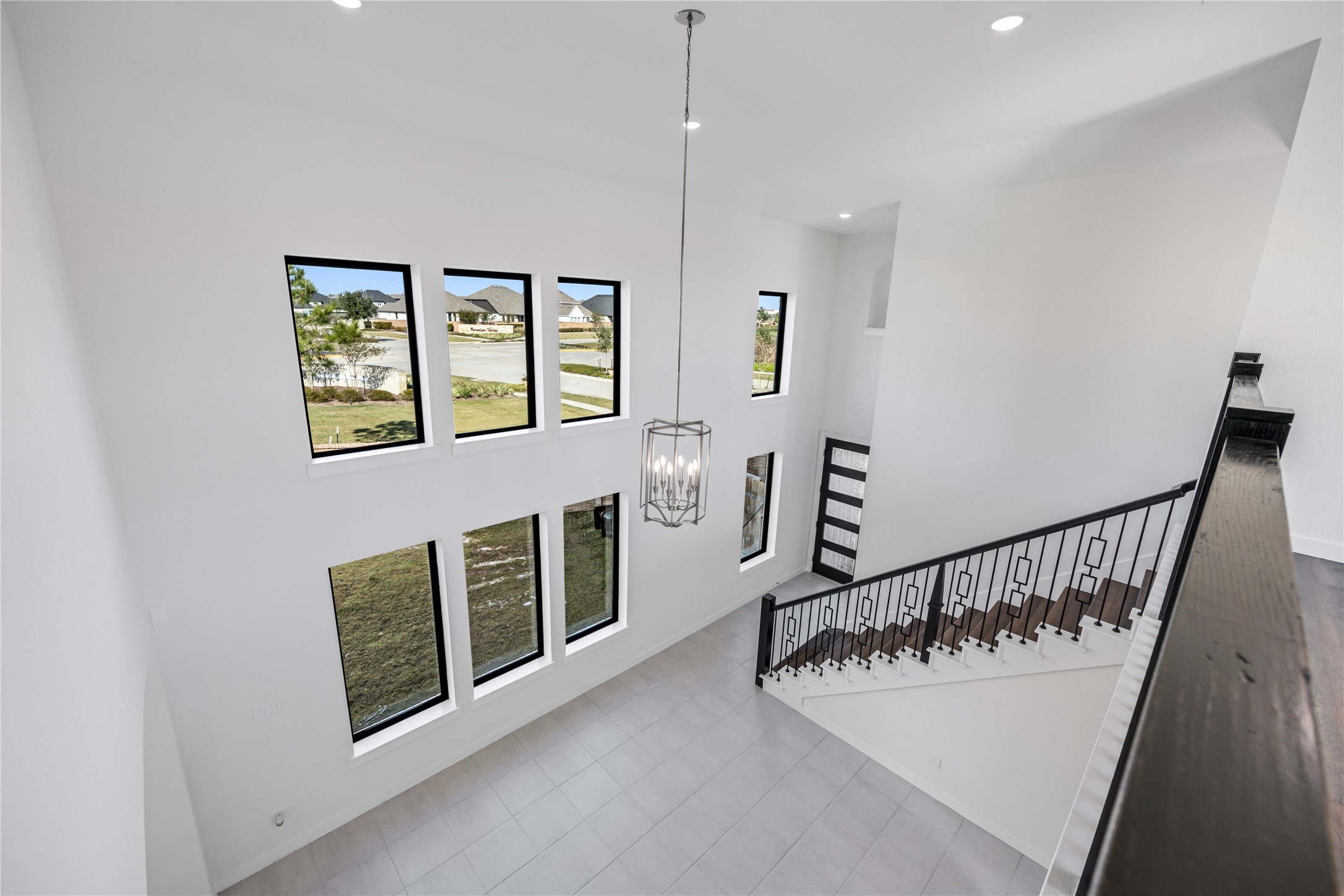 5106 Sistine Drive Manvel, TX 77578 - Photo 13 of 42 a view of an entryway with a window