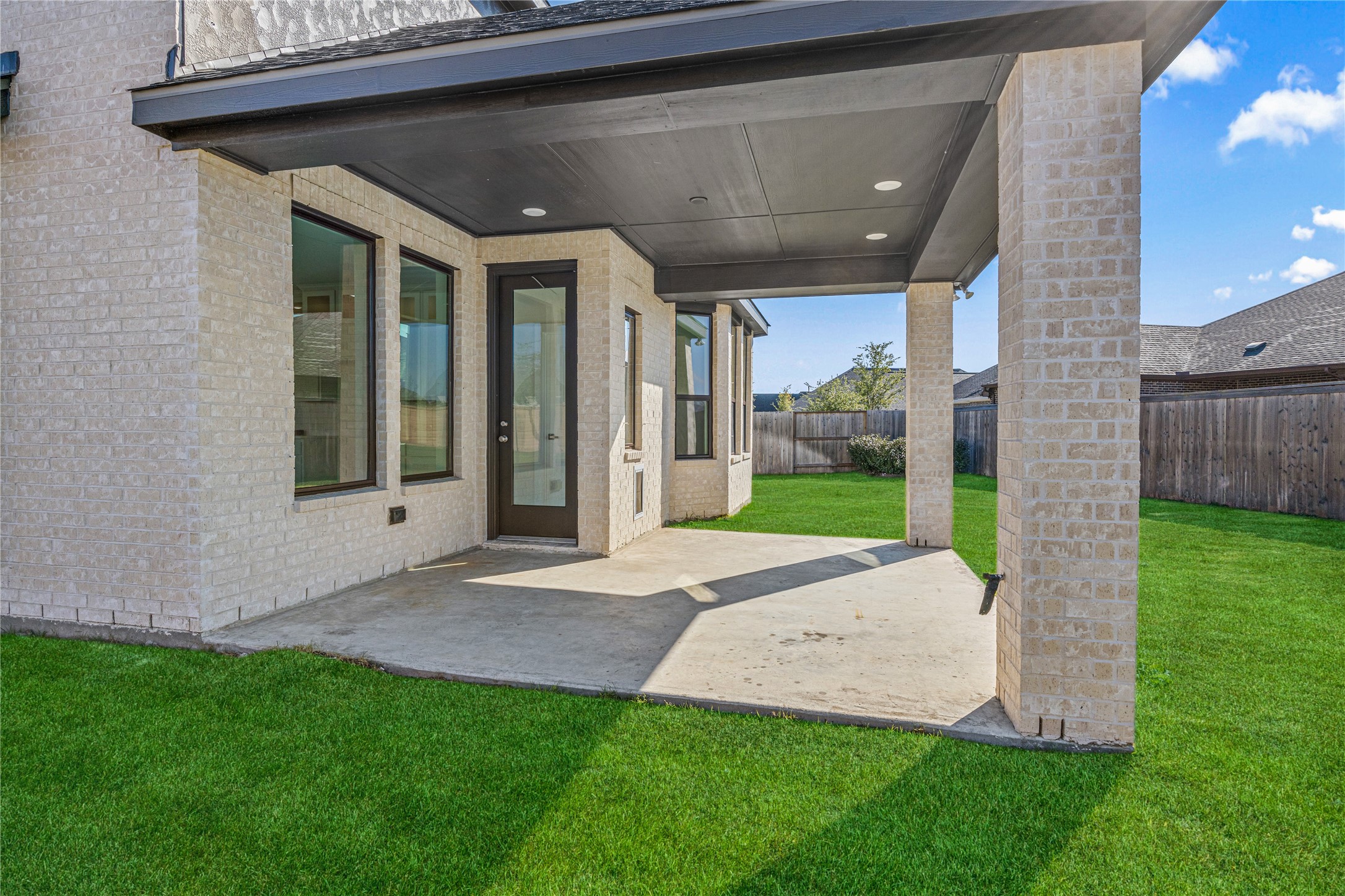 5106 Sistine Drive Manvel, TX 77578 - Photo 30 of 42 a view of a porch with a backyard