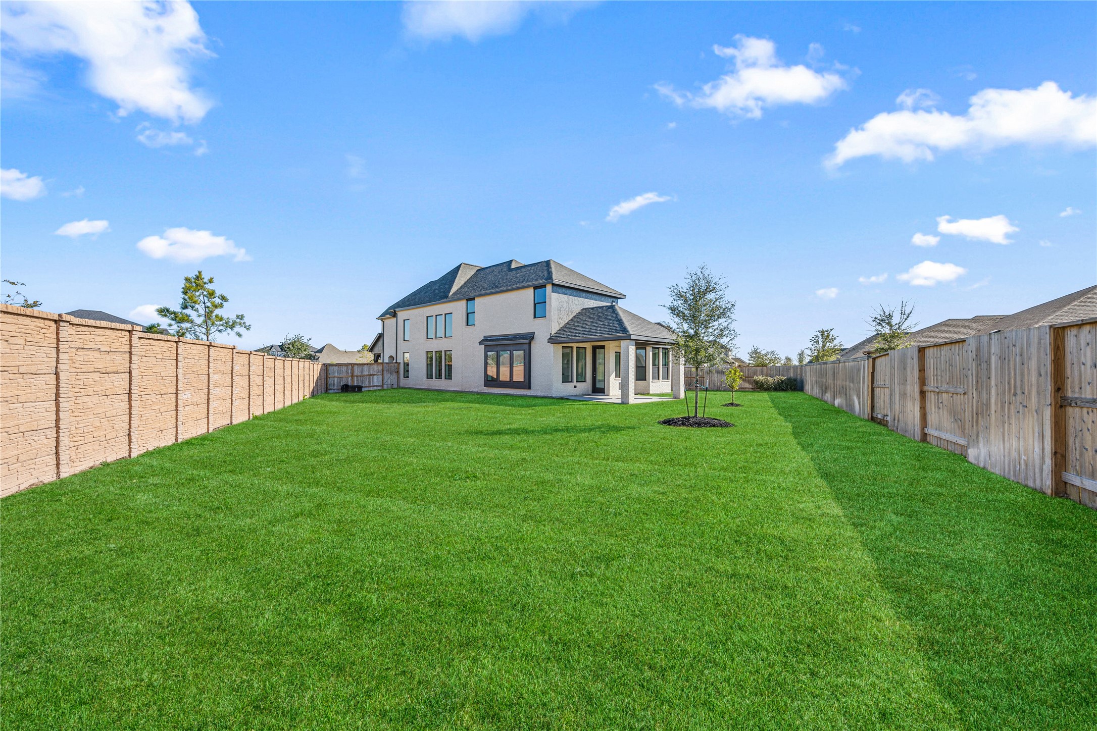 5106 Sistine Drive Manvel, TX 77578 - Photo 34 of 42 a view of a house with backyard and porch