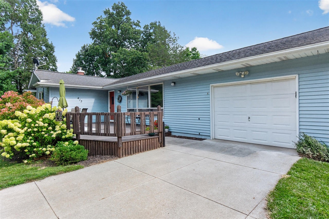 415 Richard Street Spring Arbor, MI 49283 - Photo 3 of 53 Gallery Image 3