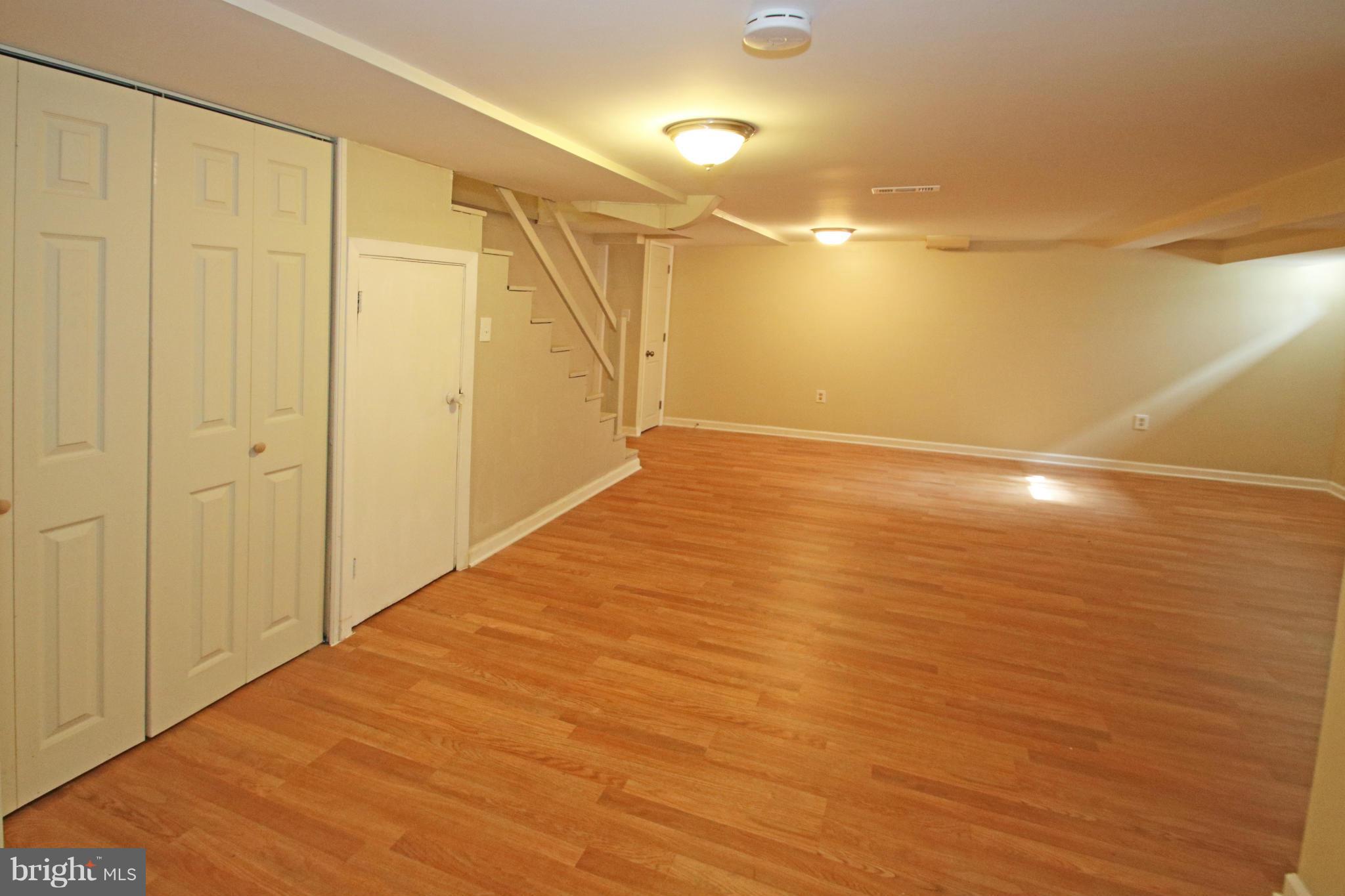 4618 Coleherne Road Baltimore, MD 21229 - Photo 18 of 23 Family Room