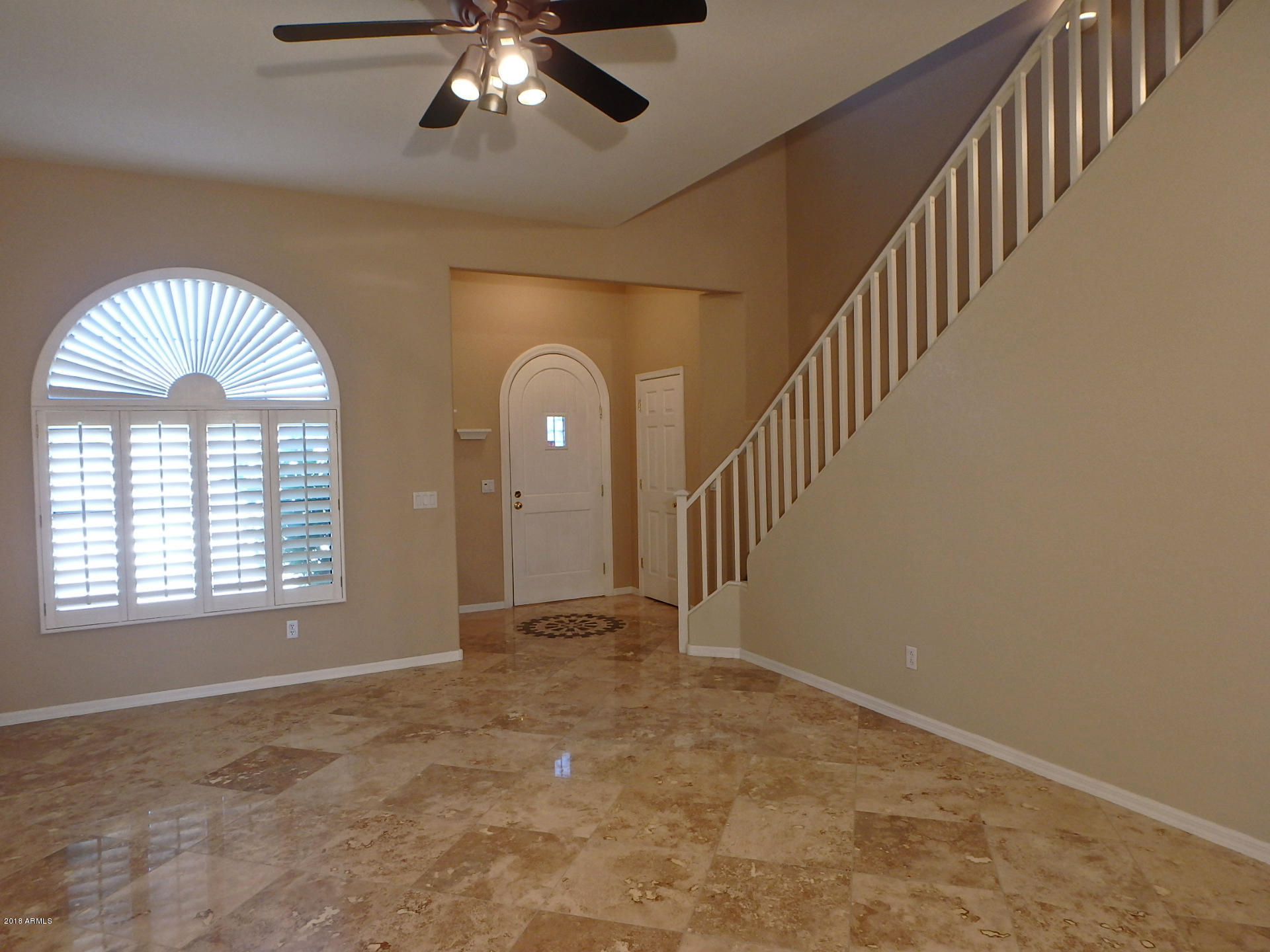 2843 East Fremont Road Phoenix, AZ 85042 - Photo 13 of 27 Living A