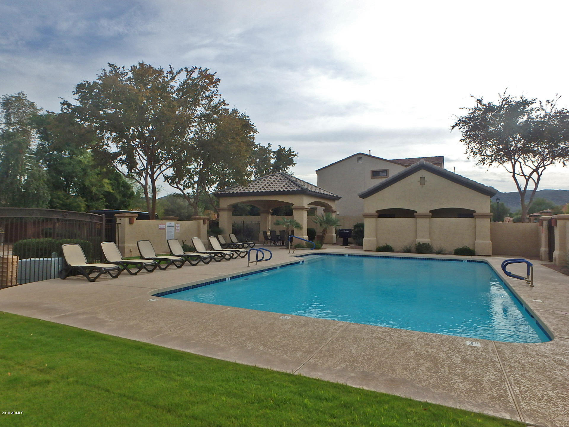 2843 East Fremont Road Phoenix, AZ 85042 - Photo 26 of 27 Community Pool