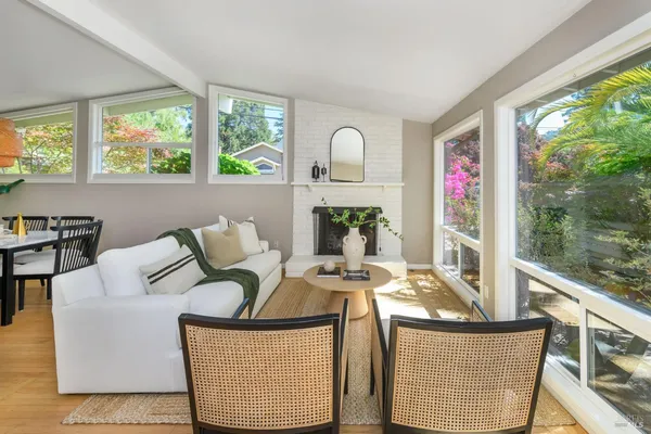 $1,195,000 | 113 Santa Cruz Avenue, San Anselmo, CA 94960