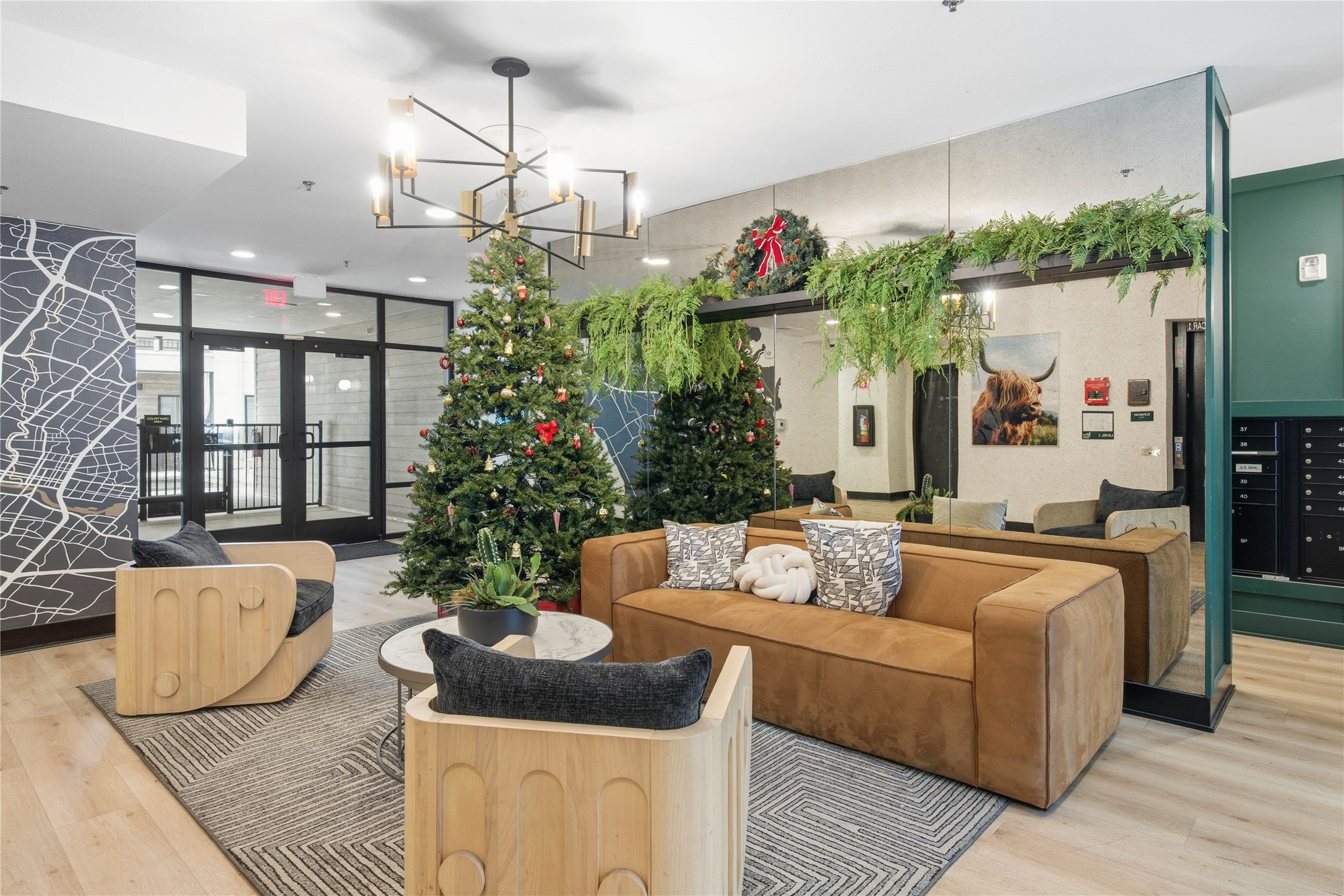 2500 Longview Street, Unit 219 Austin, TX 78705 - Photo 19 of 40 Community lobby featuring floor to ceiling windows