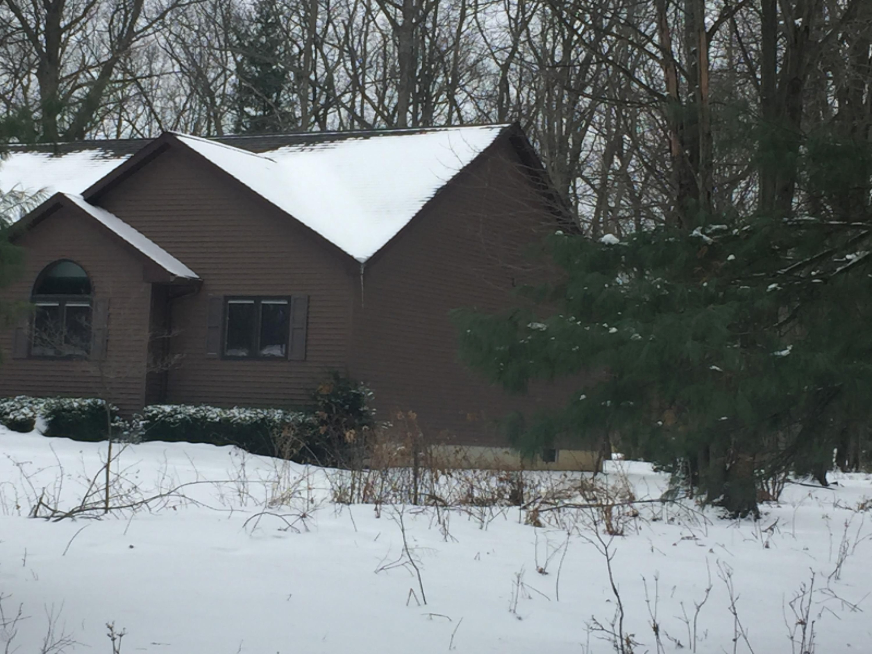 1371 Timber Ridge Drive Manistee, MI 49660 - Photo 3 of 37 IMG_7248