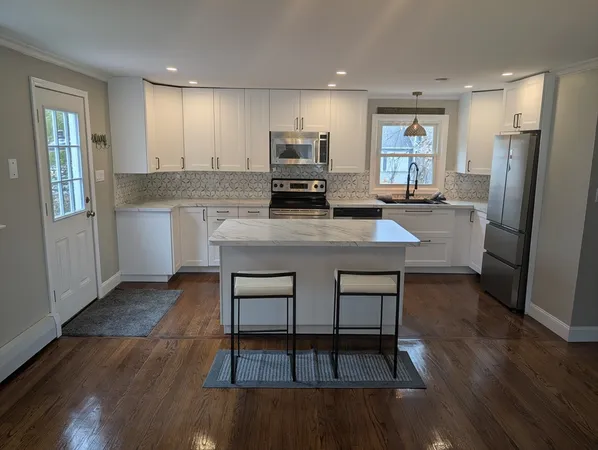 $2,950 | 8 Linda Circuit, Grafton, MA 01536