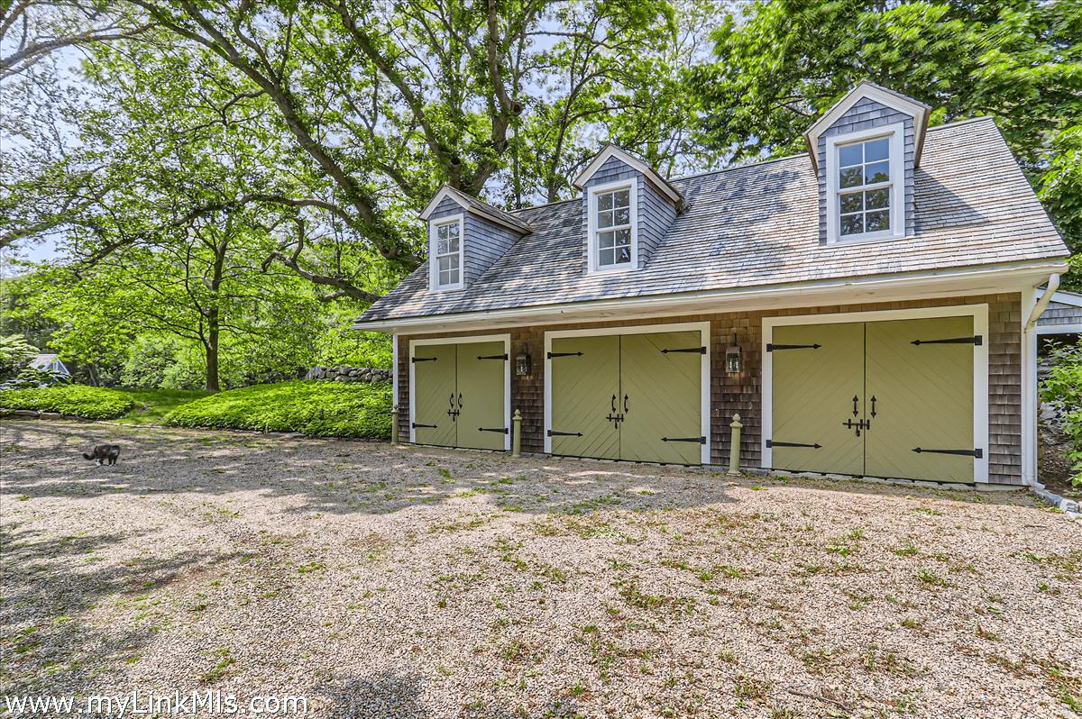 180 Pilot Hill Farm Road Vineyard Haven, MA 02568 - Photo 62 of 68