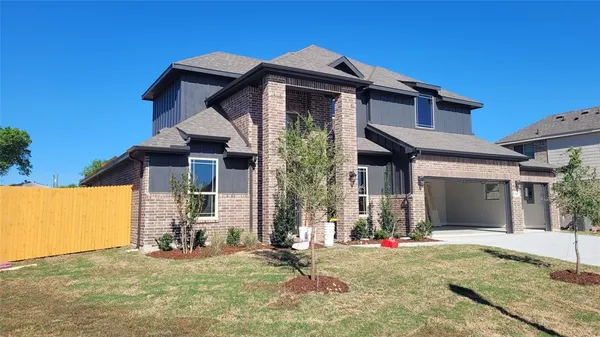 $549,990 | 1023 Ella Drive, DeSoto, TX 75115