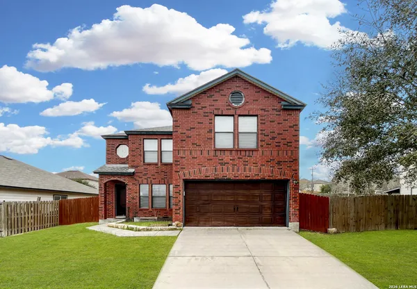 $1,895 | 14443 Mountainside Ridge, San Antonio, TX 78233