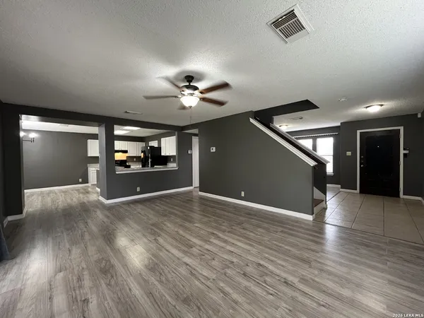 $1,895 | 14443 Mountainside Ridge, San Antonio, TX 78233