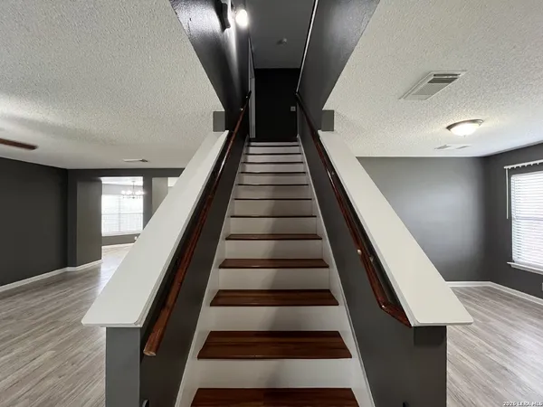 $1,895 | 14443 Mountainside Ridge, San Antonio, TX 78233