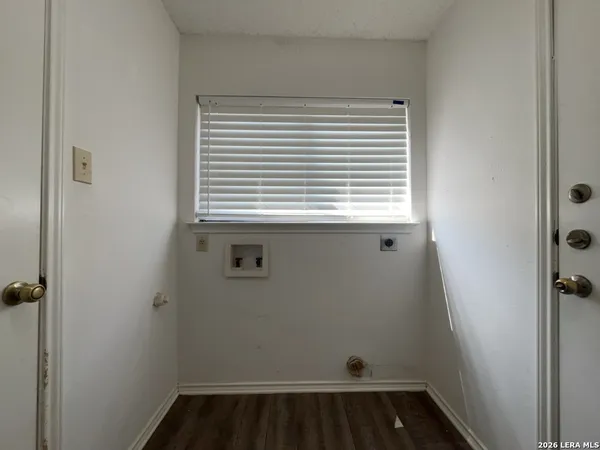 $1,895 | 14443 Mountainside Ridge, San Antonio, TX 78233