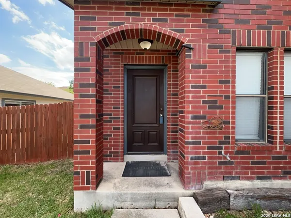 $1,895 | 14443 Mountainside Ridge, San Antonio, TX 78233