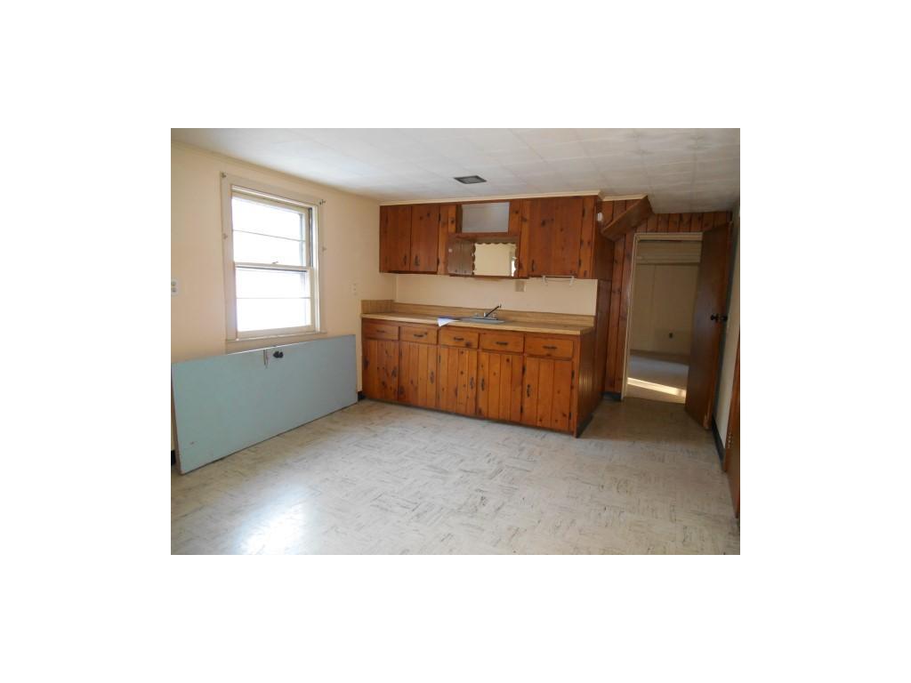 117 Jensen Road Vestal, NY 13850 - Photo 6 of 10 Gallery Image 6
