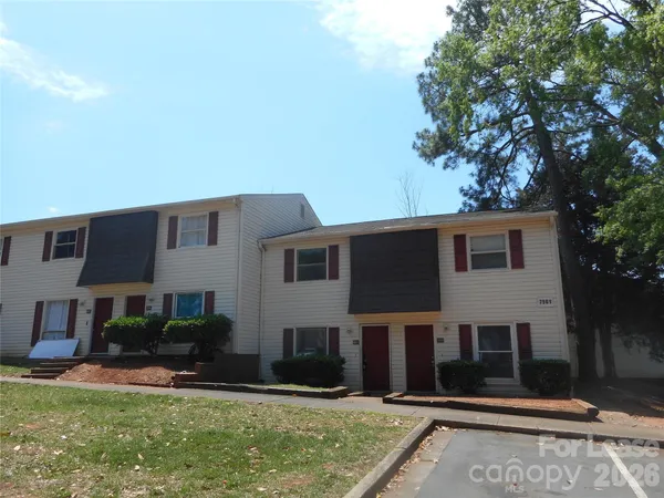 $1,175 | 7961 Shady Oak Trail, Unit 65, Charlotte, NC 28210