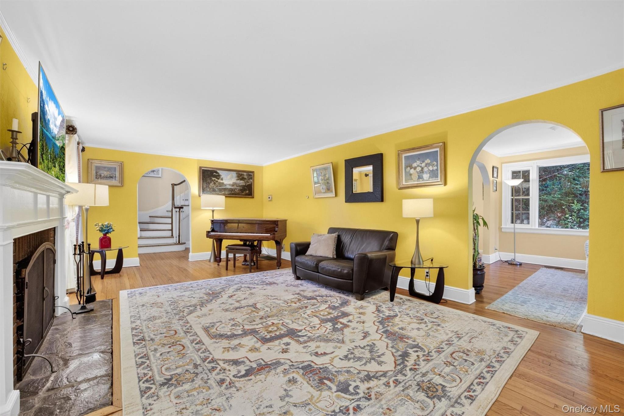 77 Edgemont Road Scarsdale, NY 10583 - Photo 6 of 43