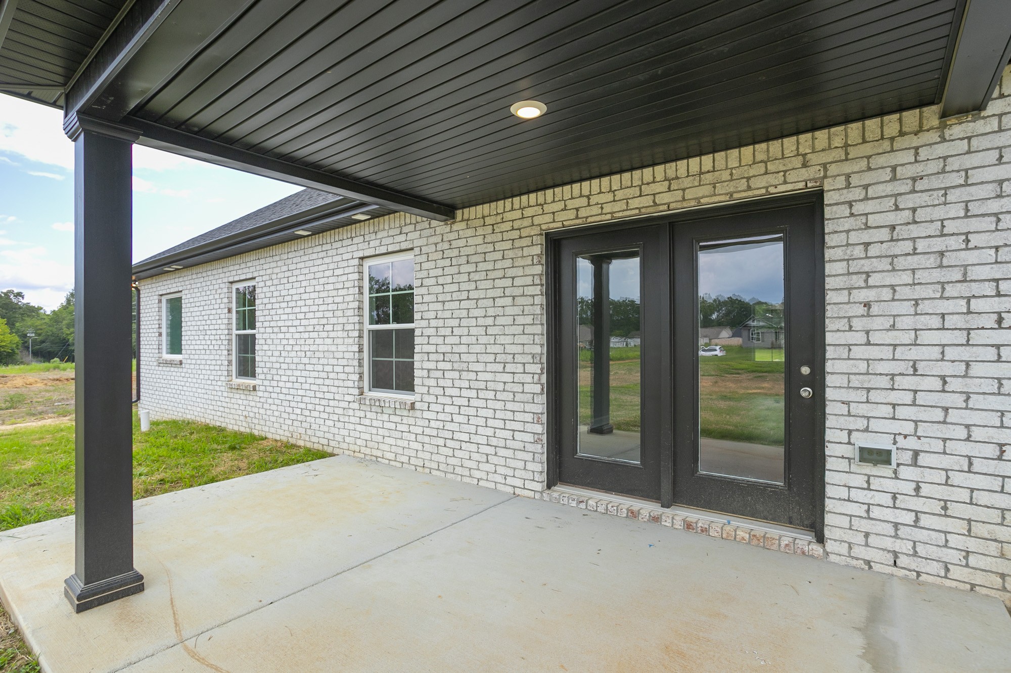 2133 Ovoca Road Tullahoma, TN 37388 - Photo 3 of 27 Gallery Image 3