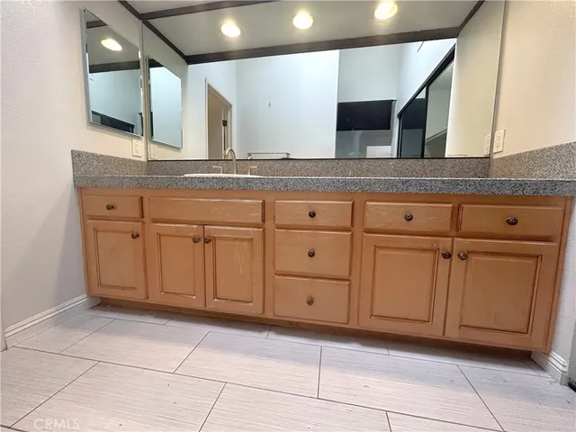 $3,800 | 2466 Fairbrook Way, Costa Mesa, CA 92626