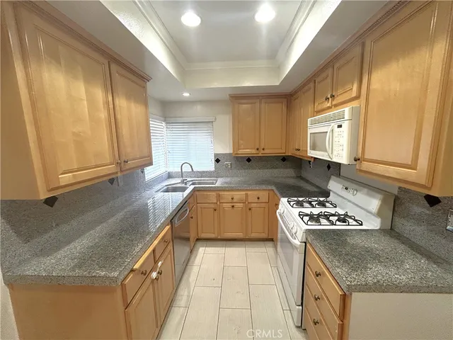 $3,800 | 2466 Fairbrook Way, Costa Mesa, CA 92626