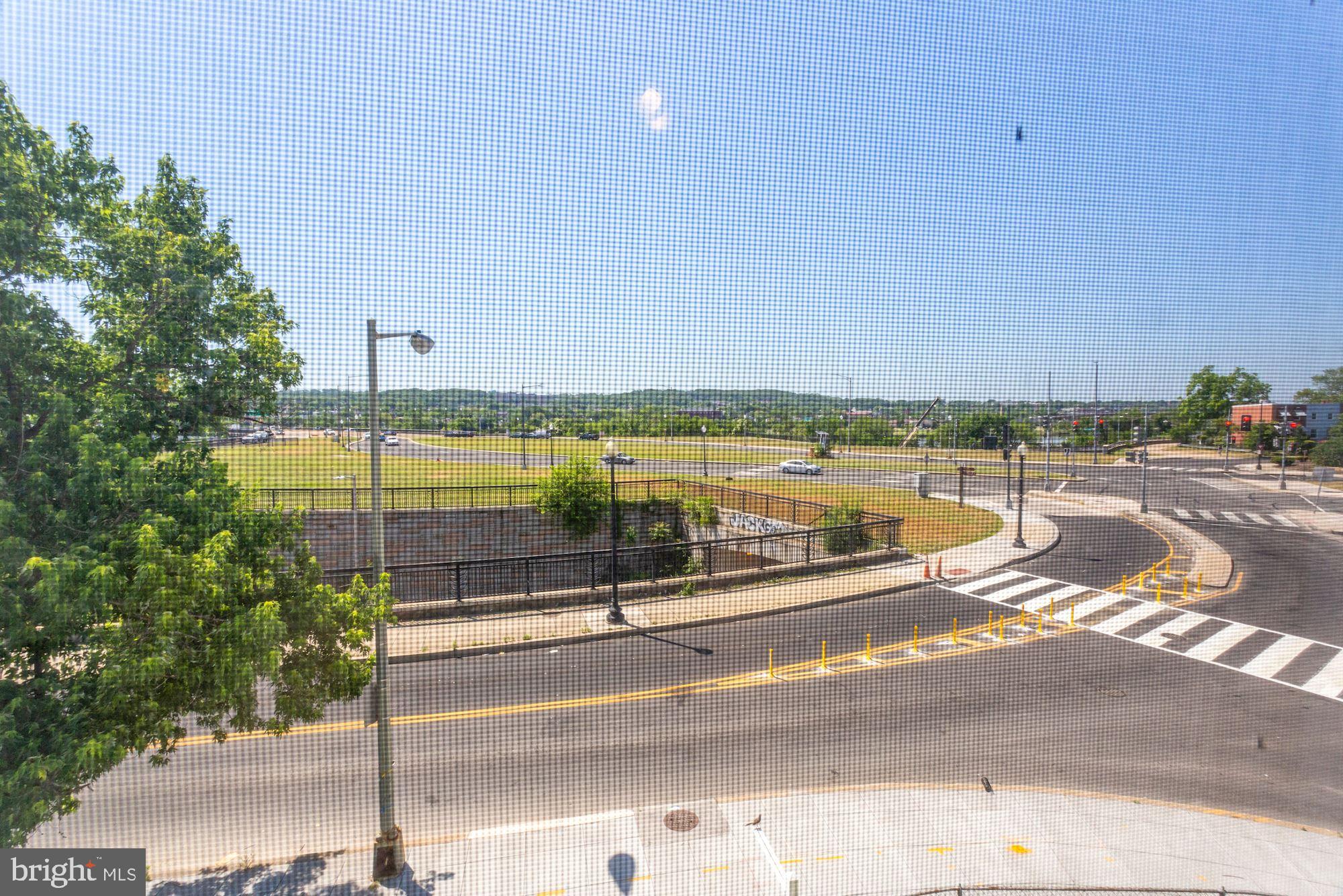 5 Barney Circle Southeast Washington, DC 20003 - Photo 23 of 38 Breathtaking!