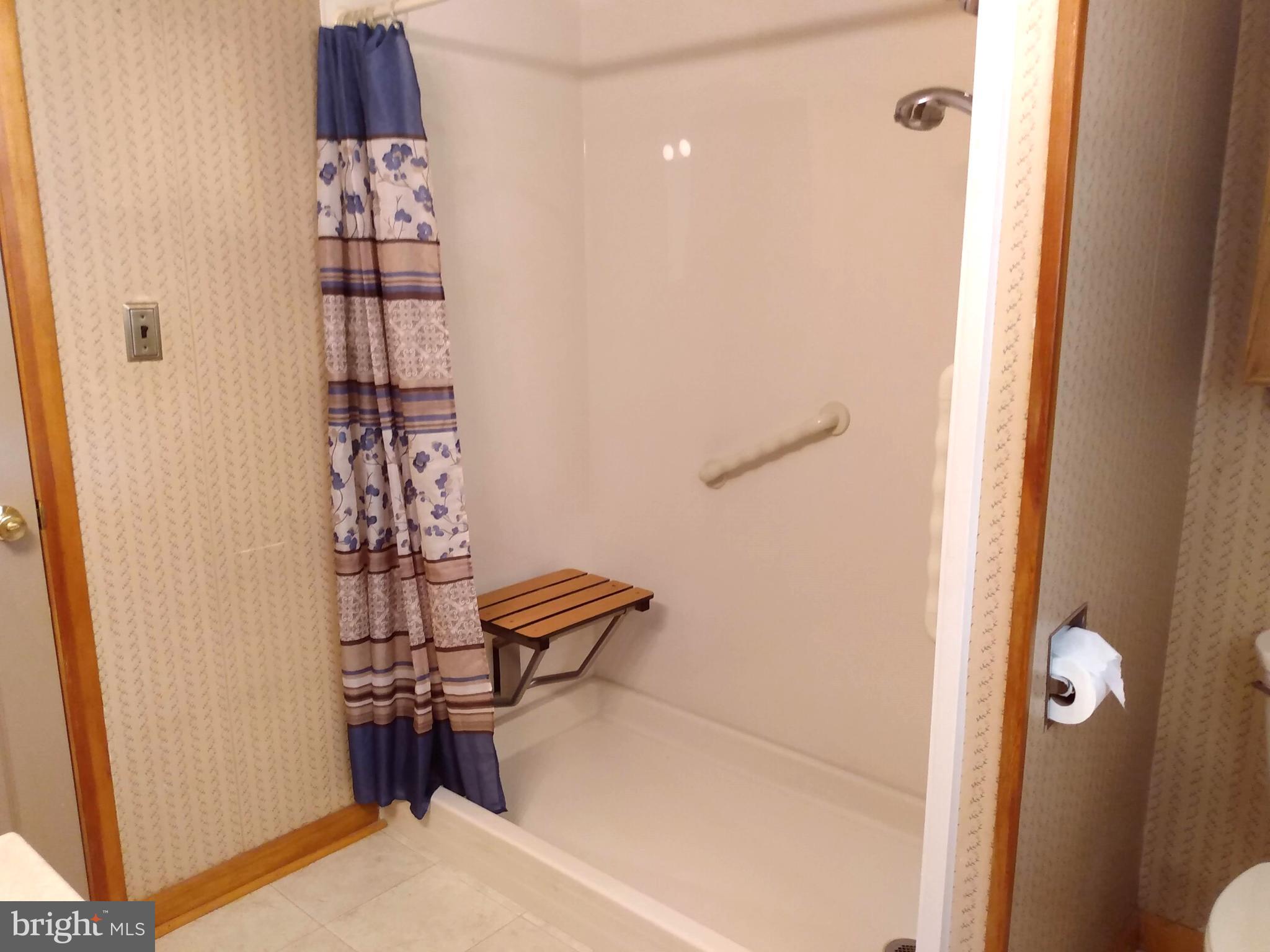 676 Siloam Road Chambersburg, PA 17201 - Photo 16 of 41 Full Bath