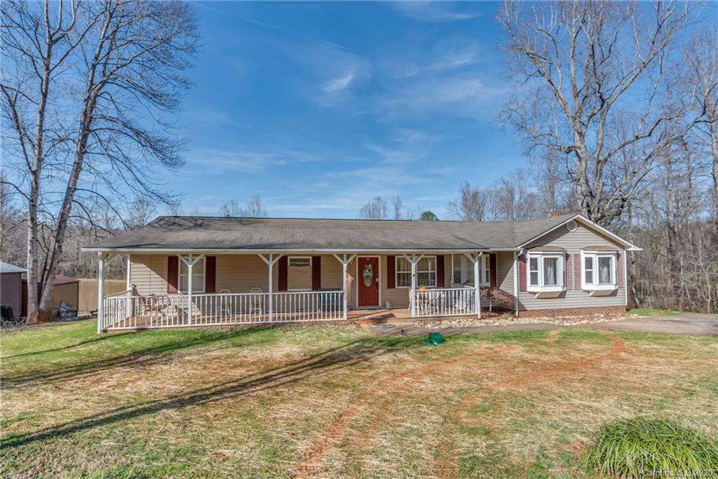 177 Hildebrand Street Rutherfordton, NC 28139 - Photo 2 of 24