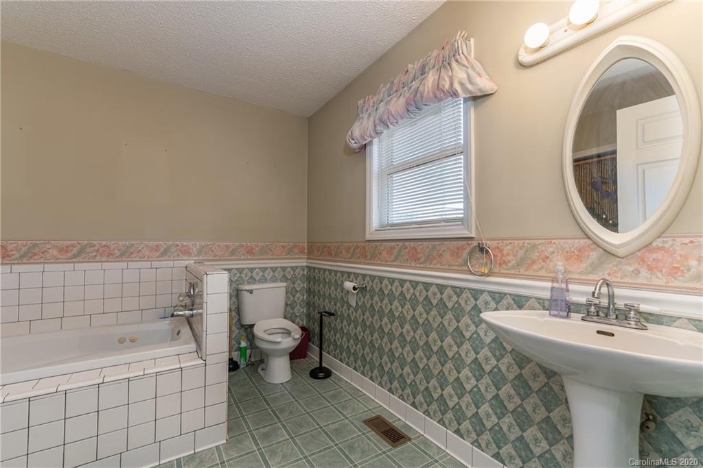 177 Hildebrand Street Rutherfordton, NC 28139 - Photo 14 of 24