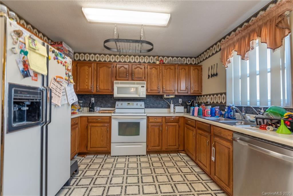 177 Hildebrand Street Rutherfordton, NC 28139 - Photo 9 of 24