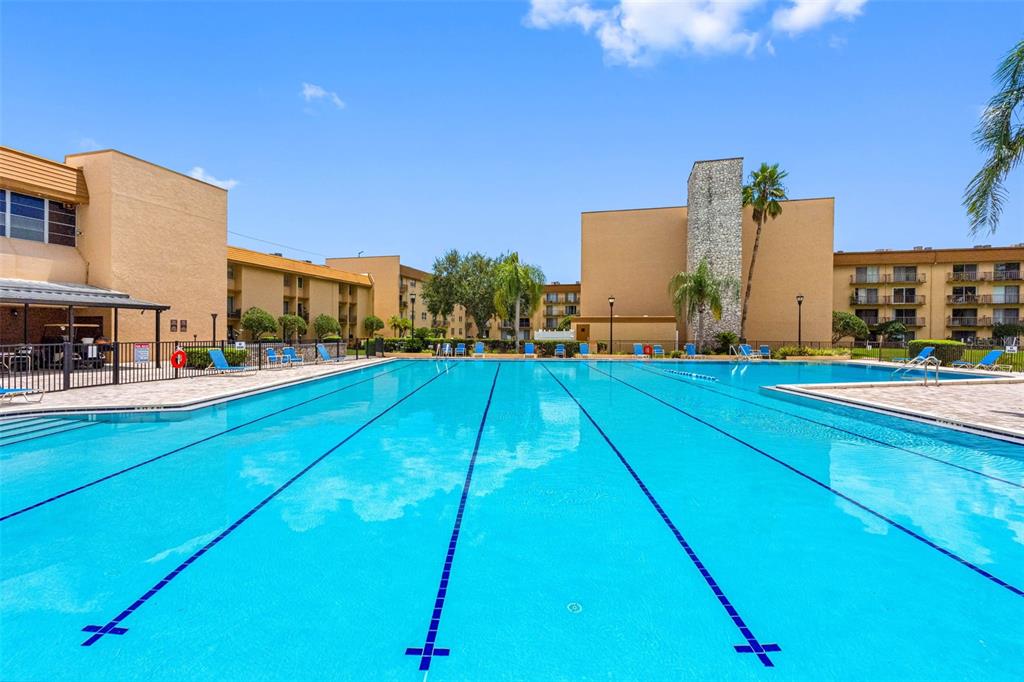 5820 North Church Avenue, Unit 346 Tampa, FL 33614 - Photo 26 of 30 a view of a basketball court