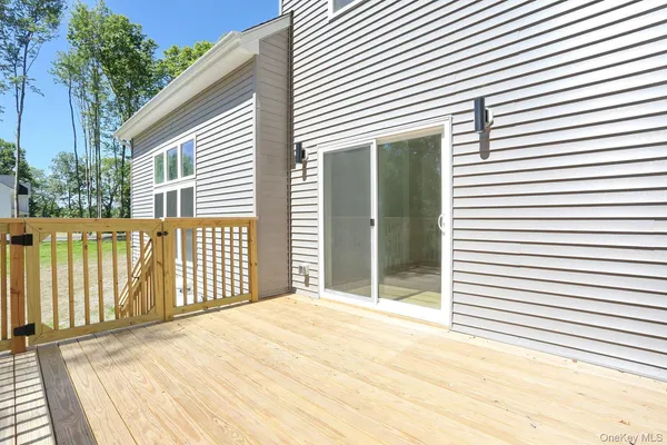 $825,000 | 344 North Ohioville Road, New Paltz, NY 12561
