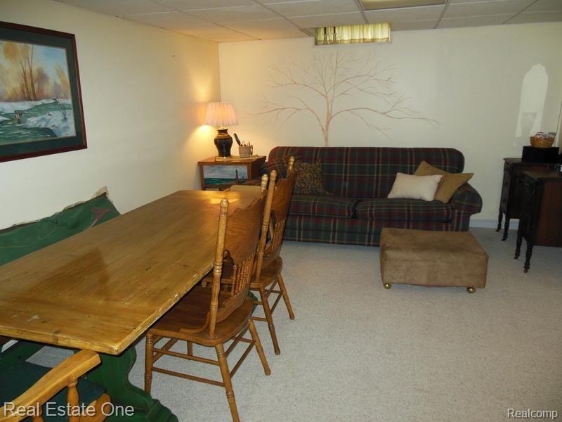 5757 Argentine Road Howell, MI 48855 - Photo 27 of 39 Plenty of room for entertaining.