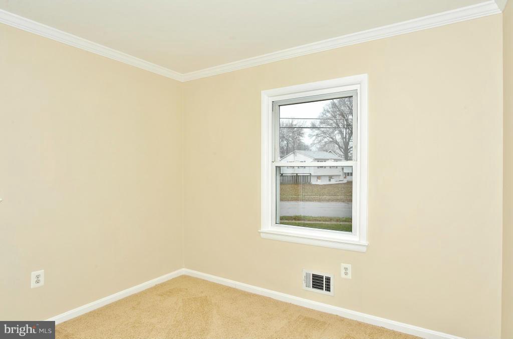 8100 Frye Road Alexandria, VA 22309 - Photo 14 of 25 Second Bedroom