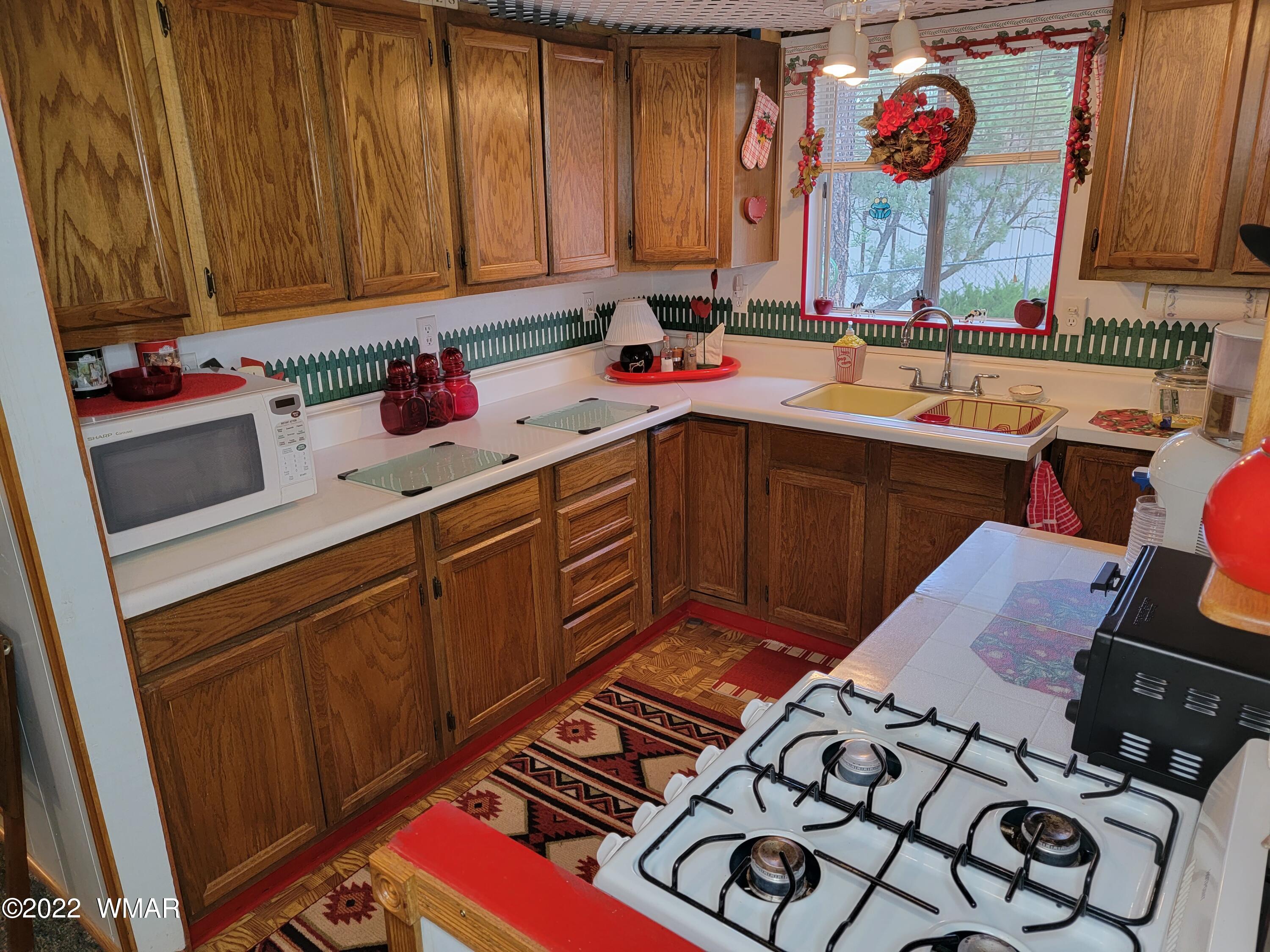 2431 West Thornton Road Show Low, AZ 85901 - Photo 11 of 19