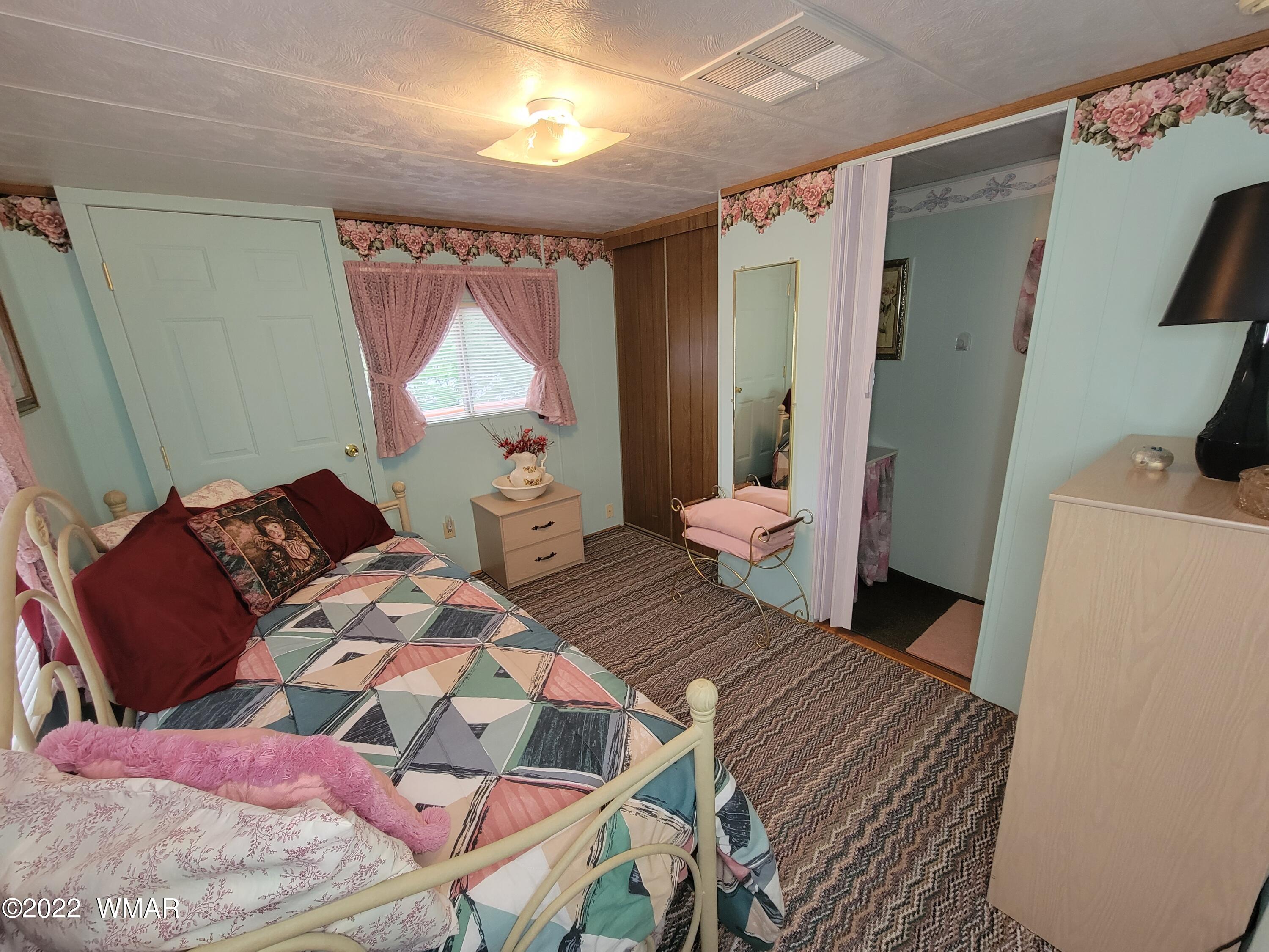 2431 West Thornton Road Show Low, AZ 85901 - Photo 10 of 19