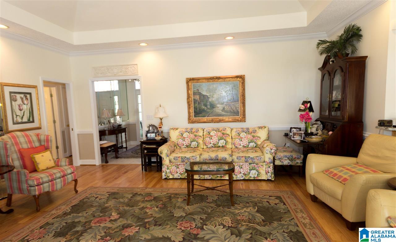 101 Huntington Trace Anniston, AL 36207 - Photo 4 of 48