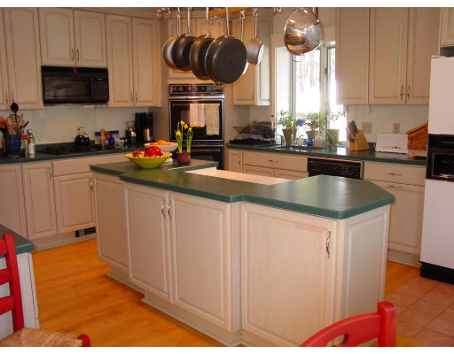 152 Colon Street Beverly, MA 01915 - Photo 8 of 15 Gallery Image 8