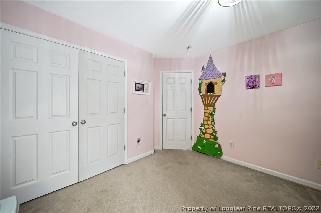 85 Pender Road Spring Lake, NC 28390 - Photo 29 of 45 a view of a hallway with entryway