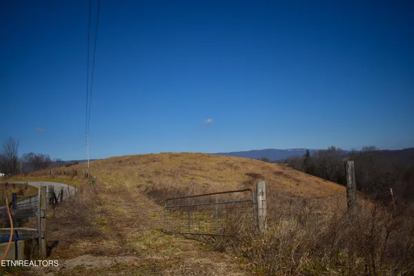 $1,299,000 | 787 Oak Grove Road, Harrogate, TN 37752