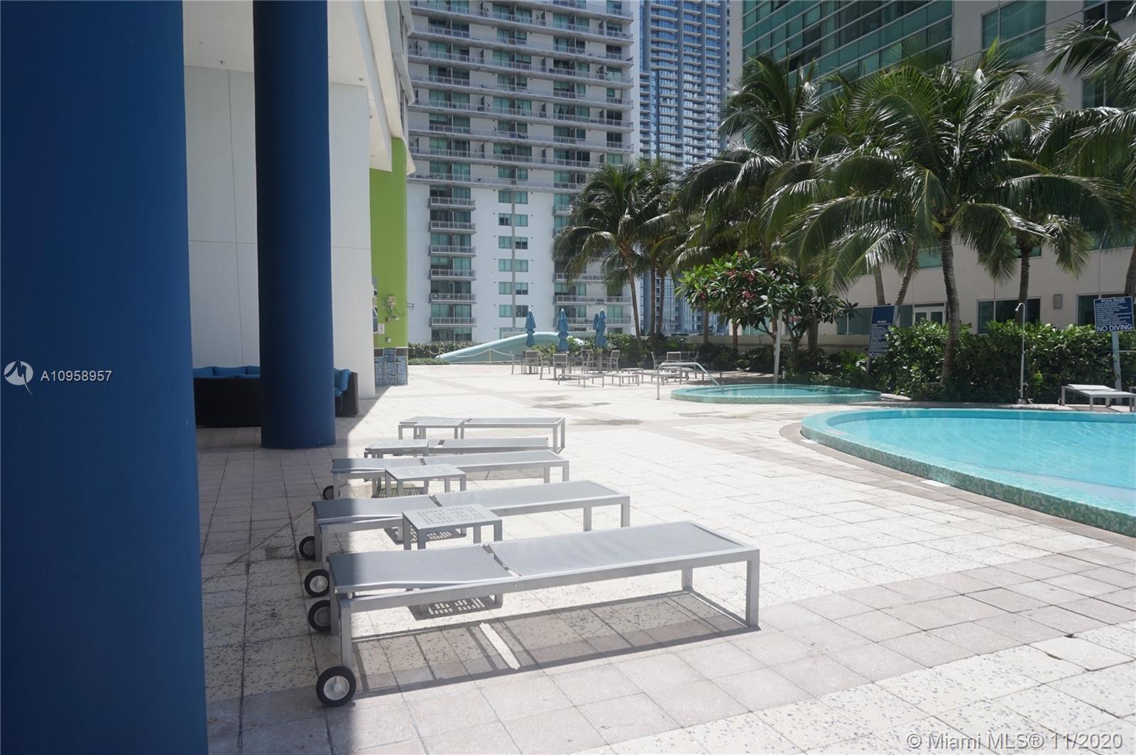 185 Southwest 7th Street, Unit 4000 Miami, FL 33130 - Photo 12 of 25