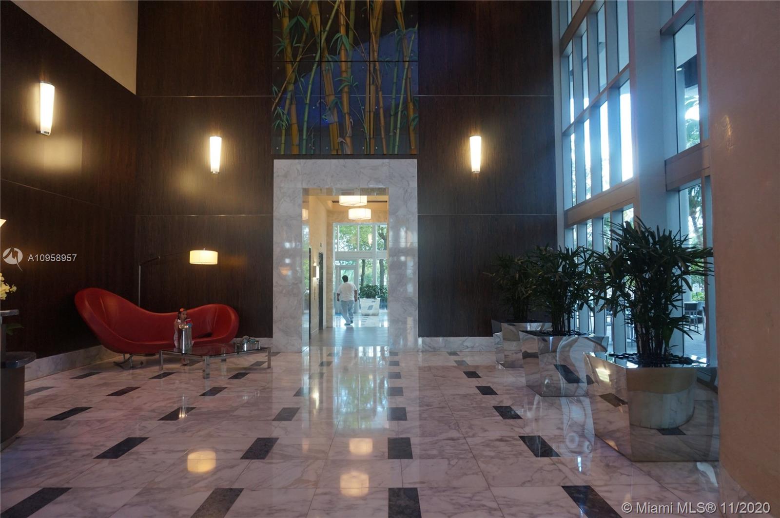 185 Southwest 7th Street, Unit 4000 Miami, FL 33130 - Photo 16 of 25