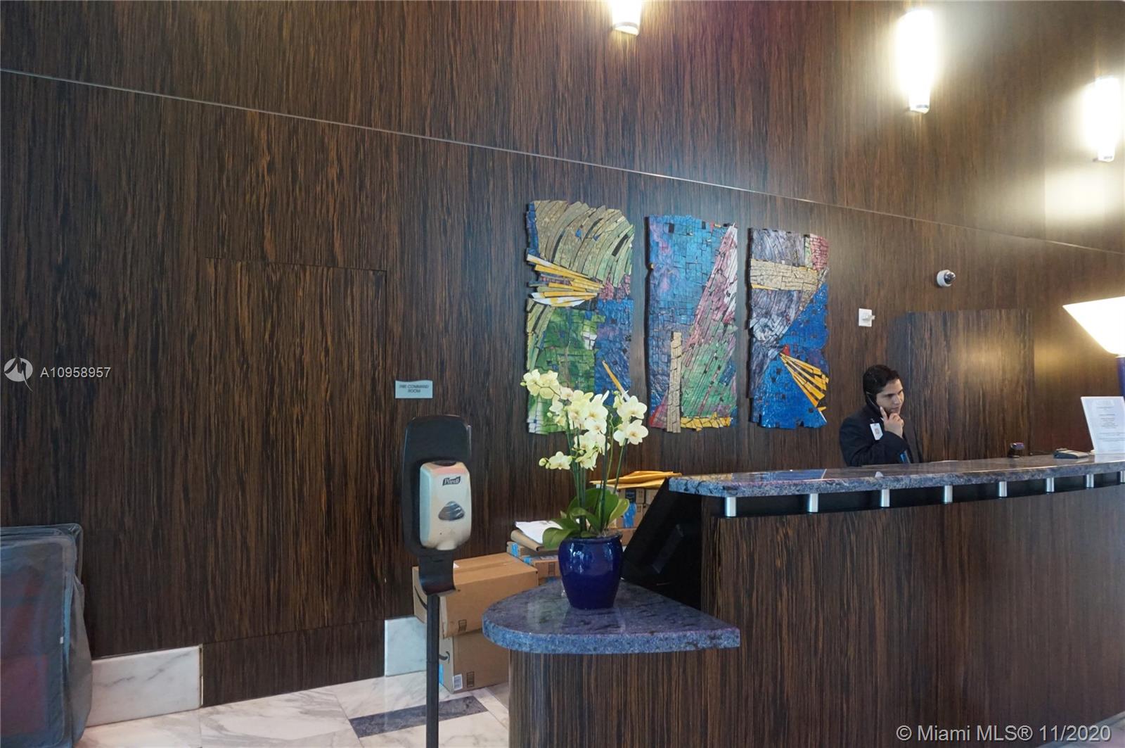 185 Southwest 7th Street, Unit 4000 Miami, FL 33130 - Photo 17 of 25