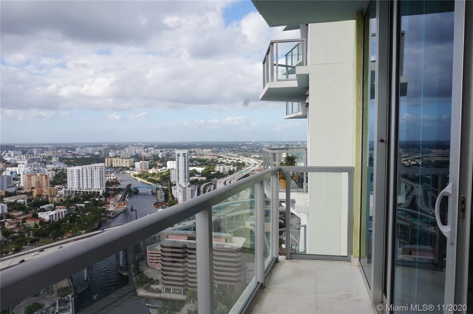 185 Southwest 7th Street, Unit 4000 Miami, FL 33130 - Photo 23 of 25