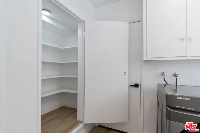 $10,500 | 15974 Tobin Way, Sherman Oaks, CA 91403