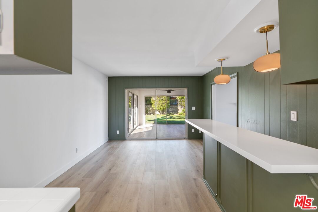 15974 Tobin Way Sherman Oaks, CA 91403 - Photo 22 of 66